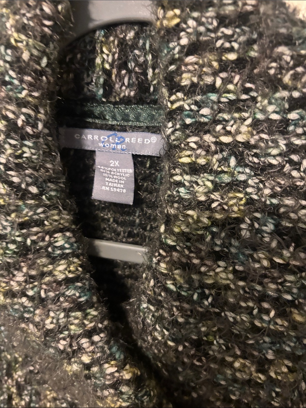 Carroll Reed Men’s Black and Green Tweed Cardigan